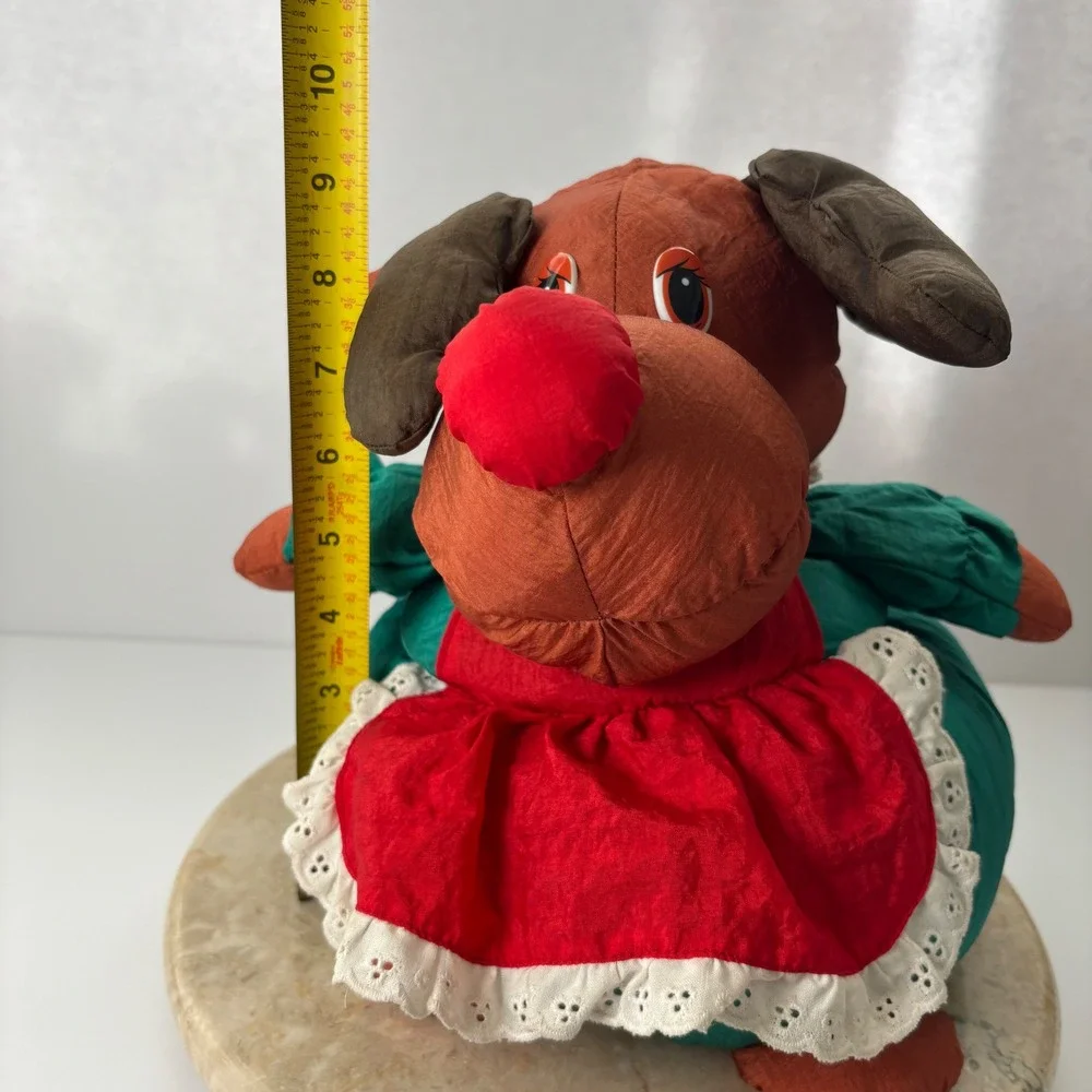 Vintage Reindeer Plush Basket Red Dress Green Apron Novelty Toy‎ Puffalump
